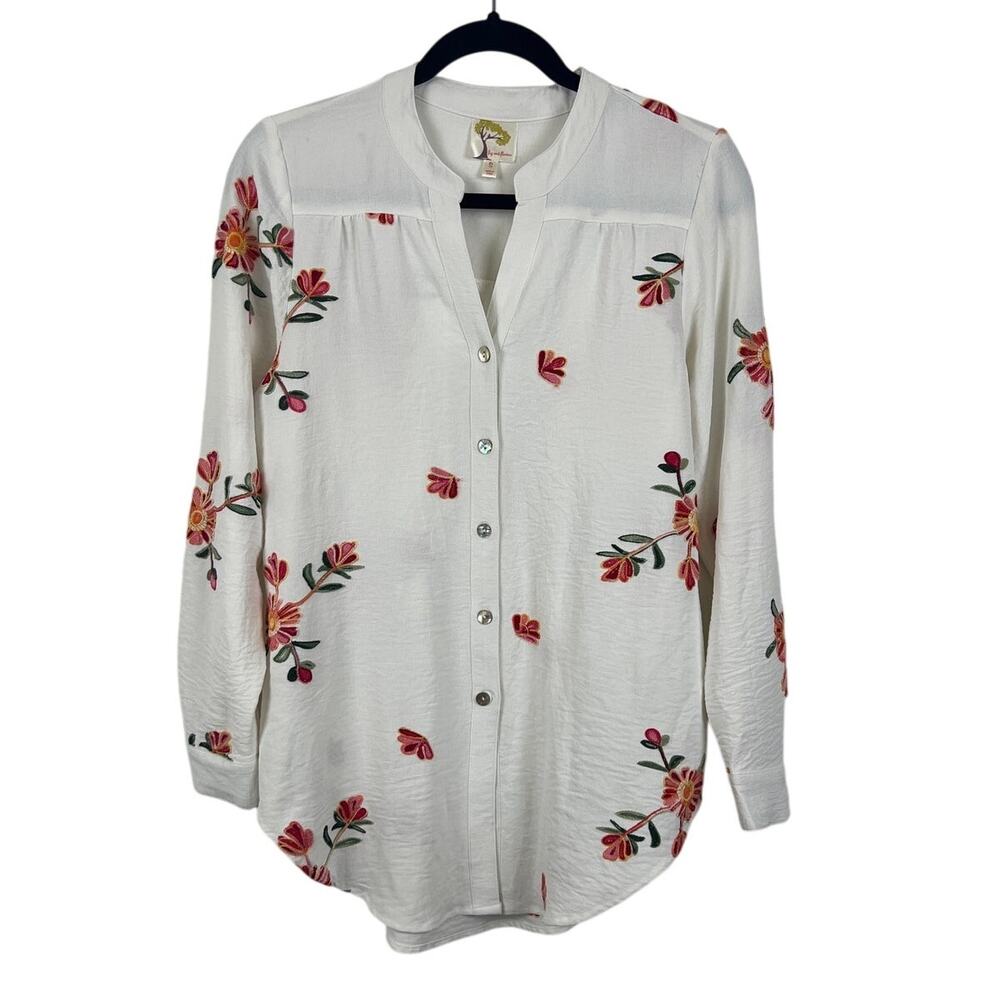 Fig and Flower Floral Embroidered Blouse Size S